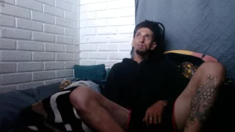 DAVILS online show from April 23, 2026, 6:58 am