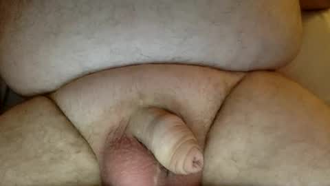 Snapshot of davizzle97 chatting on February 18, 2026, 3:46 am Dave online show from February 18, 2026, 3:46 am