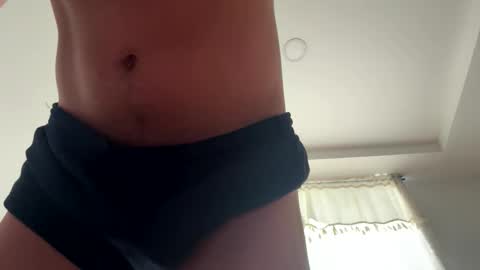 davmacrux online show from February 25, 2026, 10:52 pm