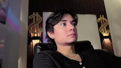 Snapshot of davoxer chatting on July 16, 2026, 3:23 am davoxer online show from July 16, 2026, 3:23 am