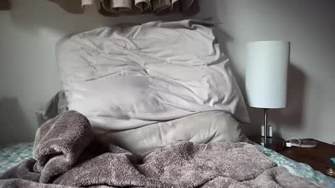 dawg_888 online show from February 14, 2025, 1:51 pm