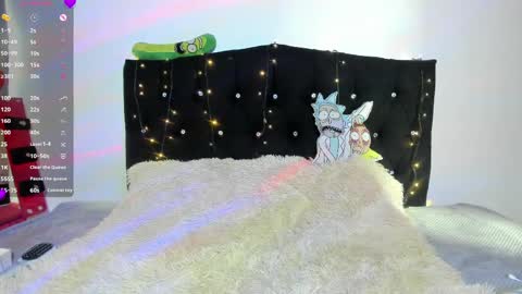 dayana_harlow2 online show from April 18, 2026, 7:58 pm