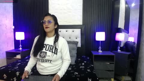 Snapshot of dayana_mendozaa69 chatting on January 17, 2025, 12:42 pm Dayana online show from January 17, 2025, 12:42 pm