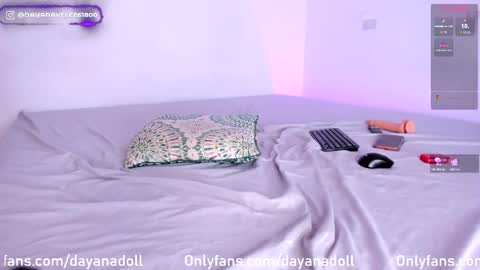 Snapshot of dayanavelez chatting on May 27, 2026, 1:57 am Dayana online show from May 27, 2026, 1:57 am
