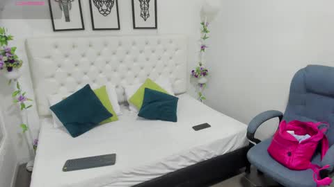 Snapshot of dayhan_santos chatting on October 7, 2025, 10:45 am dayhan_santos online show from October 7, 2025, 10:45 am