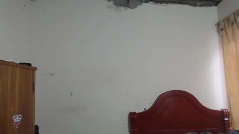 Dylon online show from October 5, 2025, 12:03 pm