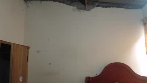 Dylon online show from October 7, 2025, 6:16 pm