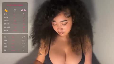 Snapshot of dayqueen1 chatting on October 9, 2025, 9:46 pm dayqueen1 online show from October 9, 2025, 9:46 pm