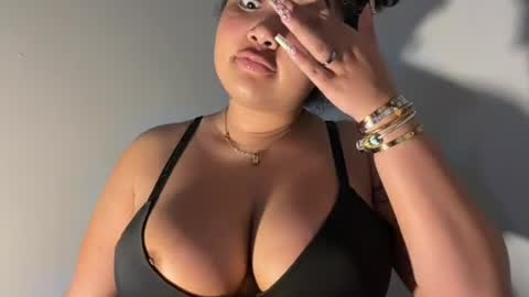 Snapshot of dayqueen1 chatting on July 11, 2026, 10:40 am dayqueen1 online show from July 11, 2026, 10:40 am