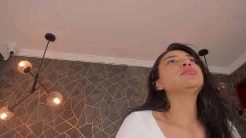 Snapshot of dayra_angels chatting on April 25, 2026, 5:43 pm DAYRA ANGELS online show from April 25, 2026, 5:43 pm