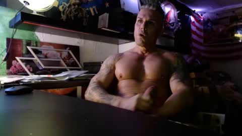 Snapshot of daywalker2013 chatting on December 21, 2024, 2:04 pm Millenium online show from December 21, 2024, 2:04 pm