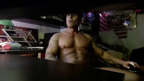 Snapshot of daywalker2013 chatting on December 18, 2025, 9:37 am Millenium online show from December 18, 2025, 9:37 am