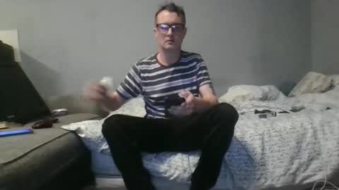 Snapshot of dazzill chatting on February 5, 2026, 5:17 pm Dazzill online show from February 5, 2026, 5:17 pm