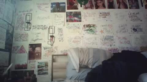 dbeamon92 online show from April 11, 2026, 1:04 pm