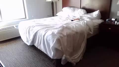 Snapshot of dcrush76 chatting on December 8, 2024, 4:50 pm DCrush online show from December 8, 2024, 4:50 pm