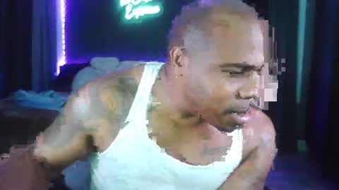 Snapshot of dcrush76 chatting on December 12, 2024, 9:15 pm DCrush online show from December 12, 2024, 9:15 pm