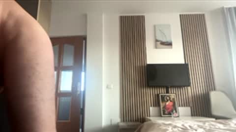 ddark1979 online show from February 27, 2026, 6:13 am