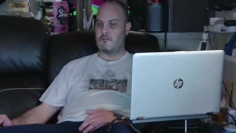 want girl to play with me online show from February 7, 2025, 11:34 pm