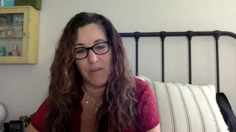 DDMolly online show from December 27, 2024, 7:46 pm