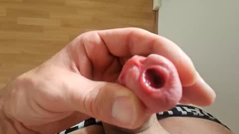 Snapshot of ddstyler2 chatting on March 12, 2026, 10:43 am ddstyler2 online show from March 12, 2026, 10:43 am