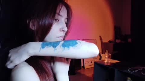 Snapshot of dead_girll chatting on June 27, 2026, 3:00 am freak online show from June 27, 2026, 3:00 am