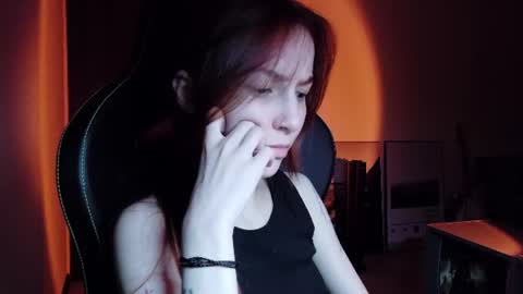Snapshot of dead_girll chatting on July 2, 2026, 9:32 pm freak online show from July 2, 2026, 9:32 pm