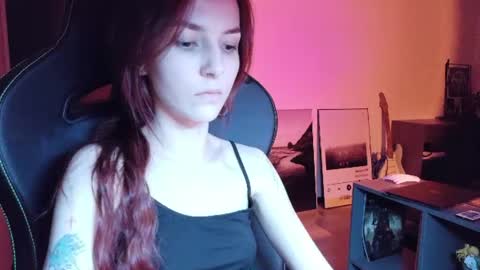 Snapshot of dead_girll chatting on July 15, 2026, 1:11 am freak online show from July 15, 2026, 1:11 am