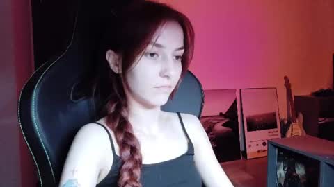 Snapshot of dead_girll chatting on July 15, 2026, 11:43 pm freak online show from July 15, 2026, 11:43 pm