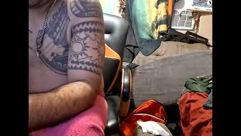 Snapshot of deadbirdink8o8 chatting on January 8, 2026, 10:39 am deadbirdink8o8 online show from January 8, 2026, 10:39 am