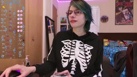 Rat online show from January 8, 2025, 4:22 pm