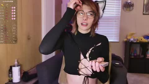 Rat online show from October 15, 2025, 2:50 pm