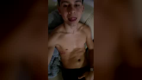 Snapshot of deam_broowm chatting on May 9, 2026, 1:00 am Andres online show from May 9, 2026, 1:00 am