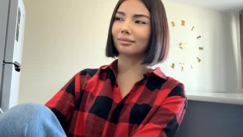 Snapshot of deandemarino chatting on April 12, 2026, 7:35 am Marino online show from April 12, 2026, 7:35 am