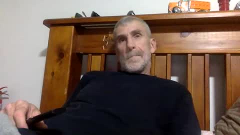 Snapshot of deanofflove2210 chatting on January 4, 2025, 3:40 am deanofflove2210 online show from January 4, 2025, 3:40 am