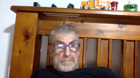 Snapshot of deanofflove2210 chatting on January 12, 2025, 4:40 pm deanofflove2210 online show from January 12, 2025, 4:40 pm