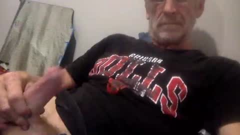 deanofflove221000 online show from October 5, 2025, 12:53 am