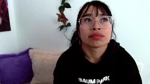 Snapshot of dearabbie chatting on February 5, 2025, 8:14 pm DearAbbie online show from February 5, 2025, 8:14 pm