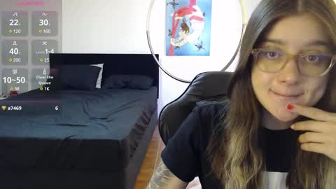 dearlilith6666 online show from February 12, 2025, 2:32 pm