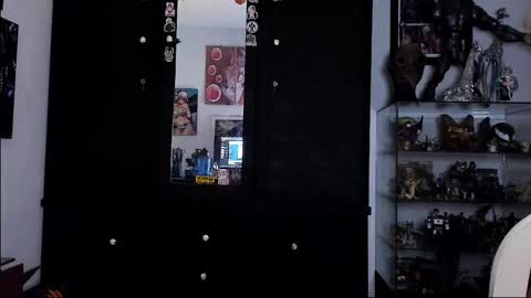    online show from January 28, 2025, 11:50 pm