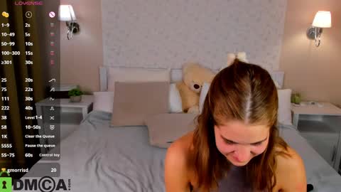 Jennifer online show from May 15, 2026, 10:50 pm