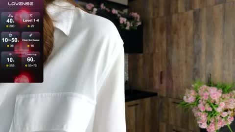 Eva online show from April 19, 2026, 5:01 pm