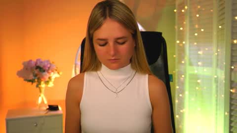 Debora online show from April 1, 2026, 3:07 am