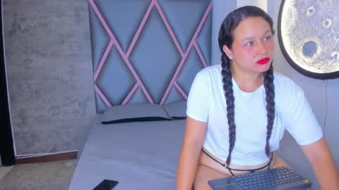 deboraydark online show from May 12, 2026, 9:01 pm