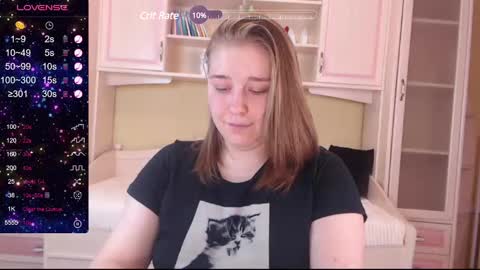 debramust online show from February 3, 2025, 7:42 pm