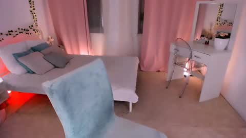 Ask me  online show from February 25, 2025, 12:03 pm