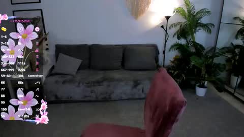 Ask me  online show from April 30, 2026, 4:35 pm