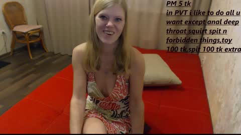 Snapshot of decentwhore chatting on December 7, 2024, 5:04 am Amy online show from December 7, 2024, 5:04 am