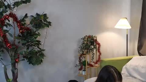 Lily online show from January 15, 2026, 8:41 am