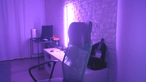 Snapshot of deeannnye chatting on May 16, 2026, 8:07 pm Amanda online show from May 16, 2026, 8:07 pm