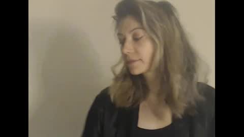 Snapshot of deelightfull chatting on December 27, 2024, 9:39 am Deelightfull online show from December 27, 2024, 9:39 am